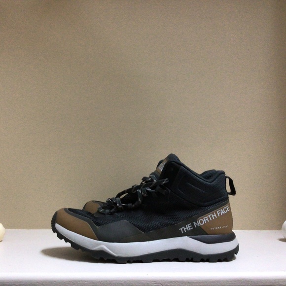The North Face Futurelitht Mens size 9.5